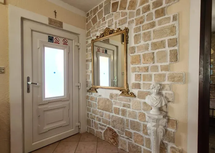 Antonija Lejlighed Malinska